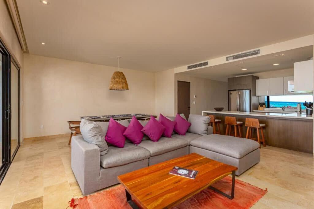 Stylish 3br Beachview Rooftop & Concierge Appartamento
