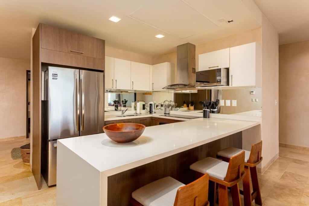 Stylish 3br Beachview Rooftop & Concierge Appartamento